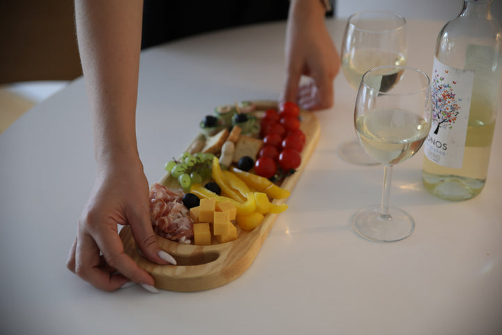 wood-serving-board–durable-and-stylish-kitchen-essential