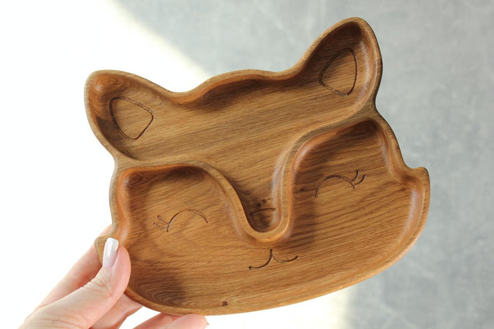Safe-and-sustainable-wooden-plate-for-children