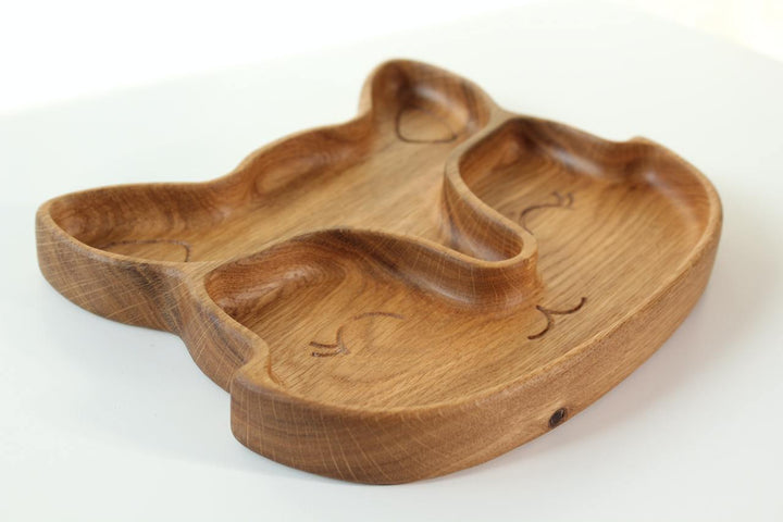 Safe-and-sustainable-wooden-plate-for-children