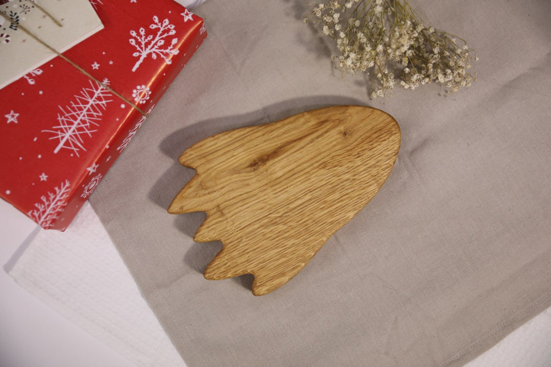 Durable-and-safe-wooden-dish-for-kids