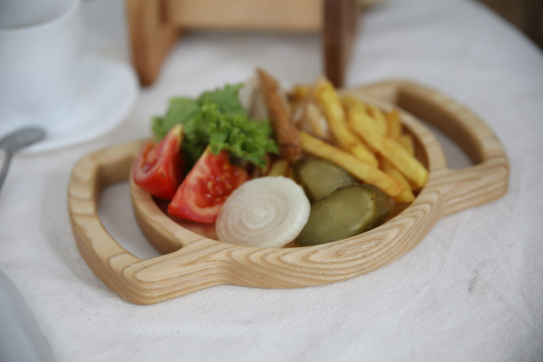 Heavy-duty-chopping-board-ideal for-meat-veggies-and-more