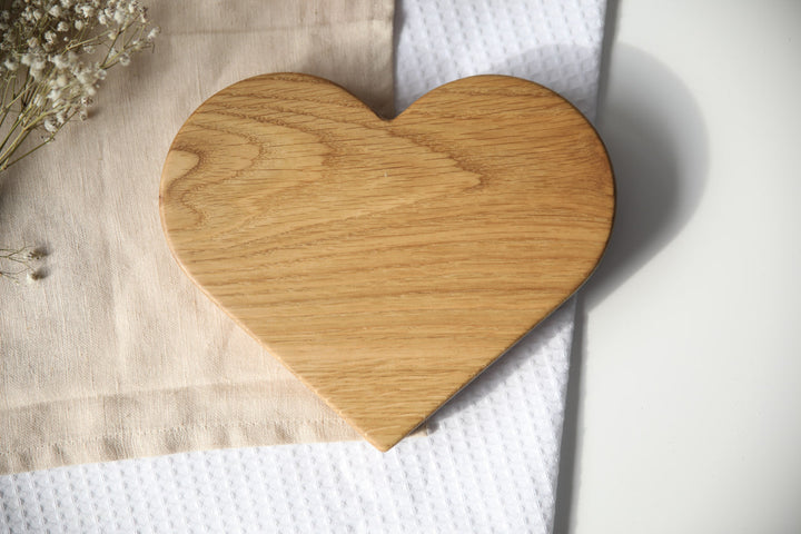 Eco-friendly-wooden-original-plate-leaf-design