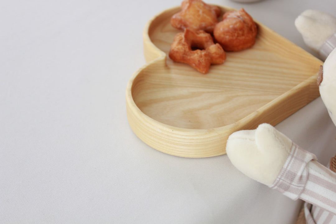 Eco-friendly-wooden-original-plate-leaf-design