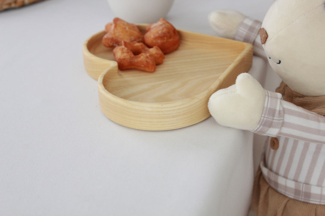 Eco-friendly-wooden-original-plate-leaf-design