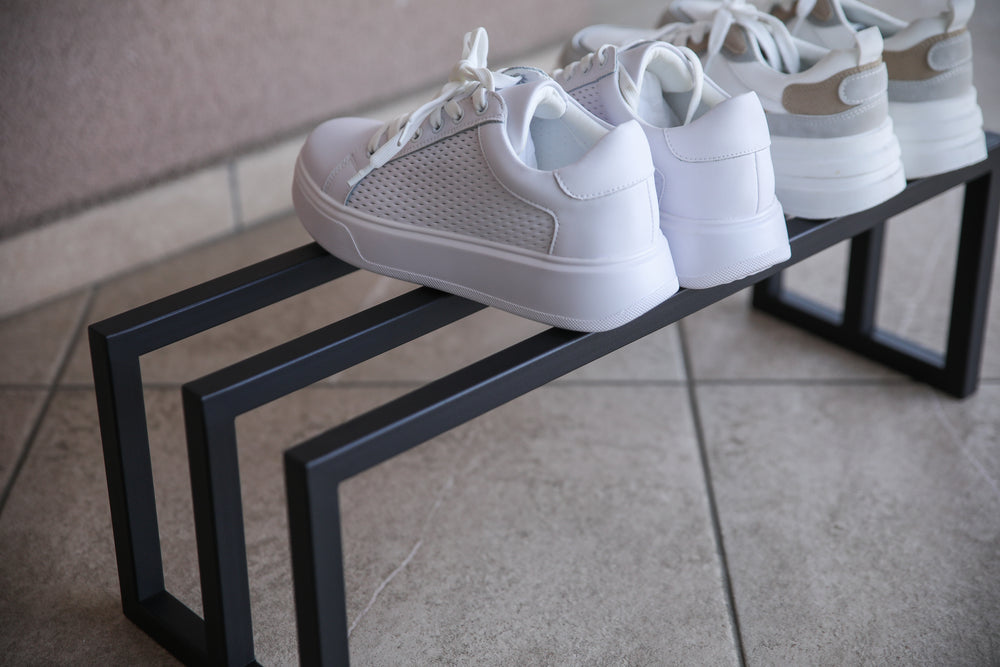 Compact-and-lightweight-metal-shoe-stand-for-easy-organization