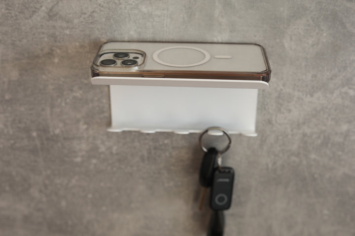 Handmade-Metal-KeyHolder-Minimalist-Wall-Mounted-Organizer-for-Entryway