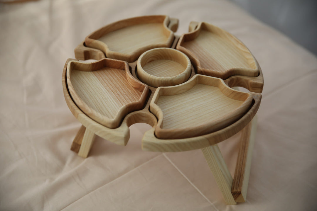 Compact-wine-picnic-table-with-foldable-legs