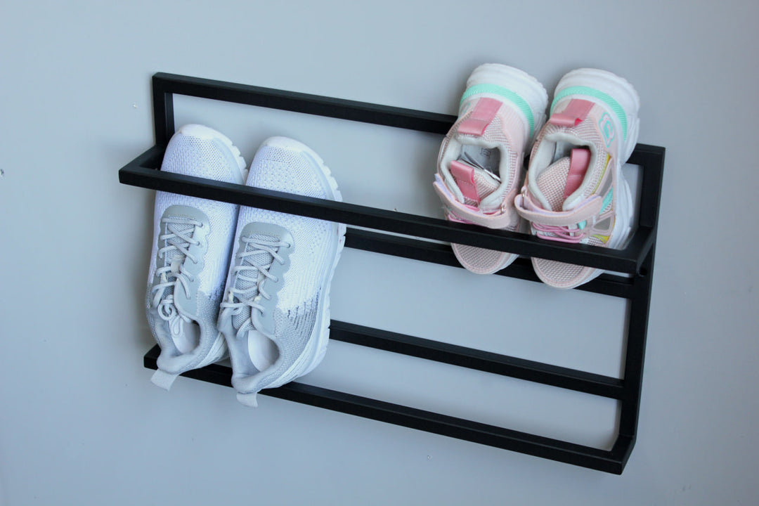 Compact-and-lightweight-metal-shoe-stand-for-easy-organization