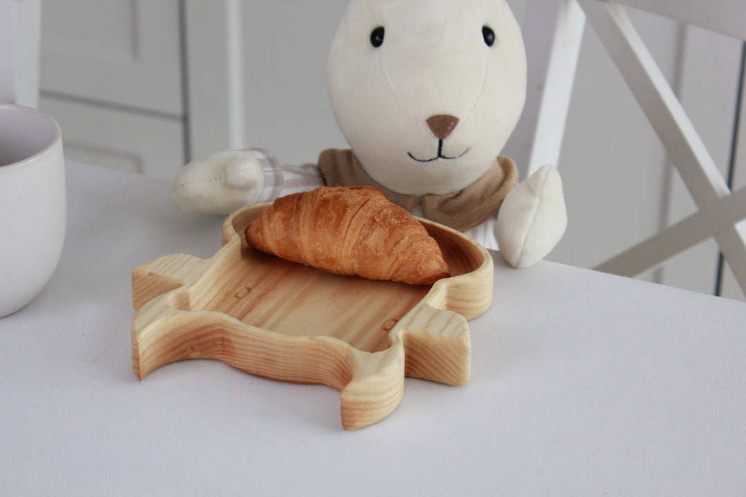 Natural-wooden-baby-plate-stylish-and-practical