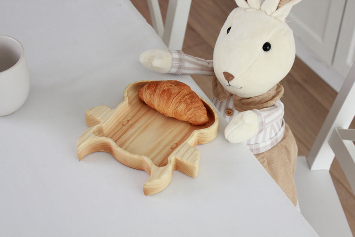 Natural-wooden-baby-plate-stylish-and-practical