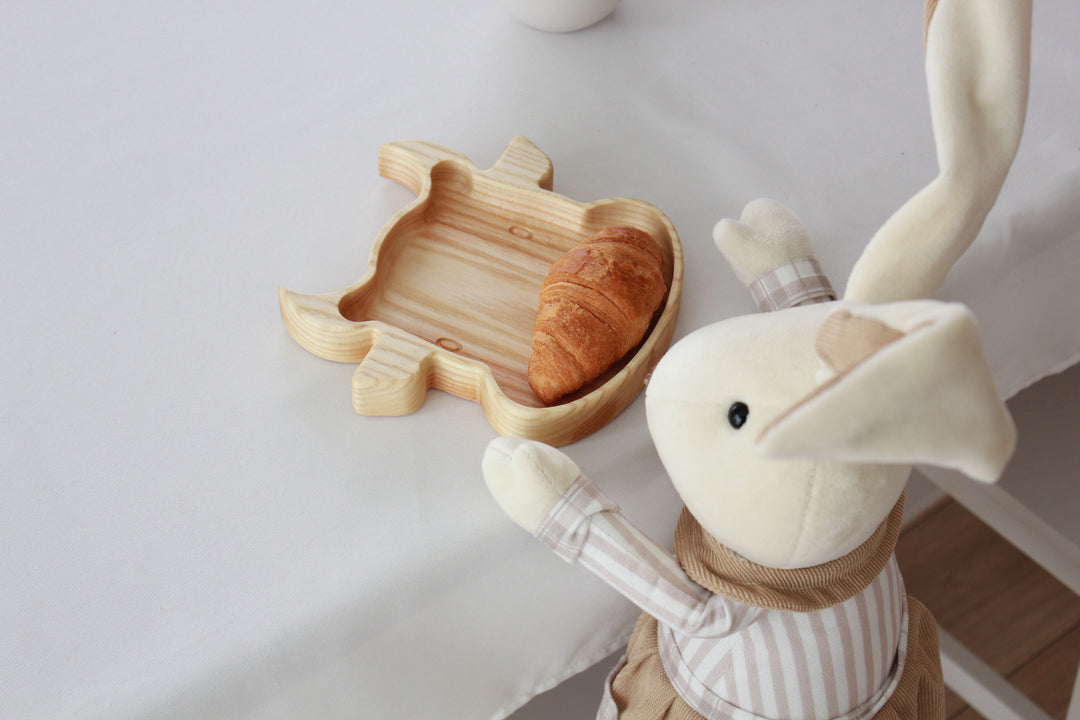 Natural-wooden-baby-plate-stylish-and-practical