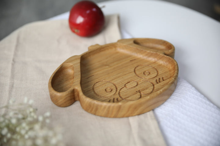 Natural-wood-baby-plate-perfect-for-healthy-eating