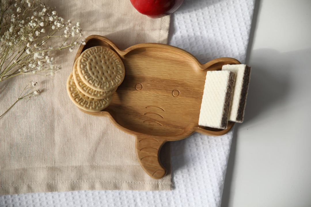 Non-toxic-wooden-baby-plate-safe-and-sustainable-choice