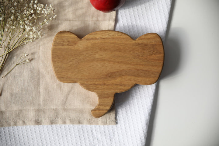 Non-toxic-wooden-baby-plate-safe-and-sustainable-choice