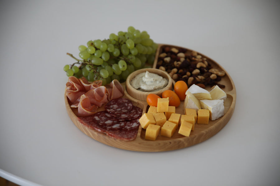 Round-wooden-serving-tray-with-compartments-handmade-platter-for-snacks-appetizers-and-charcuterie