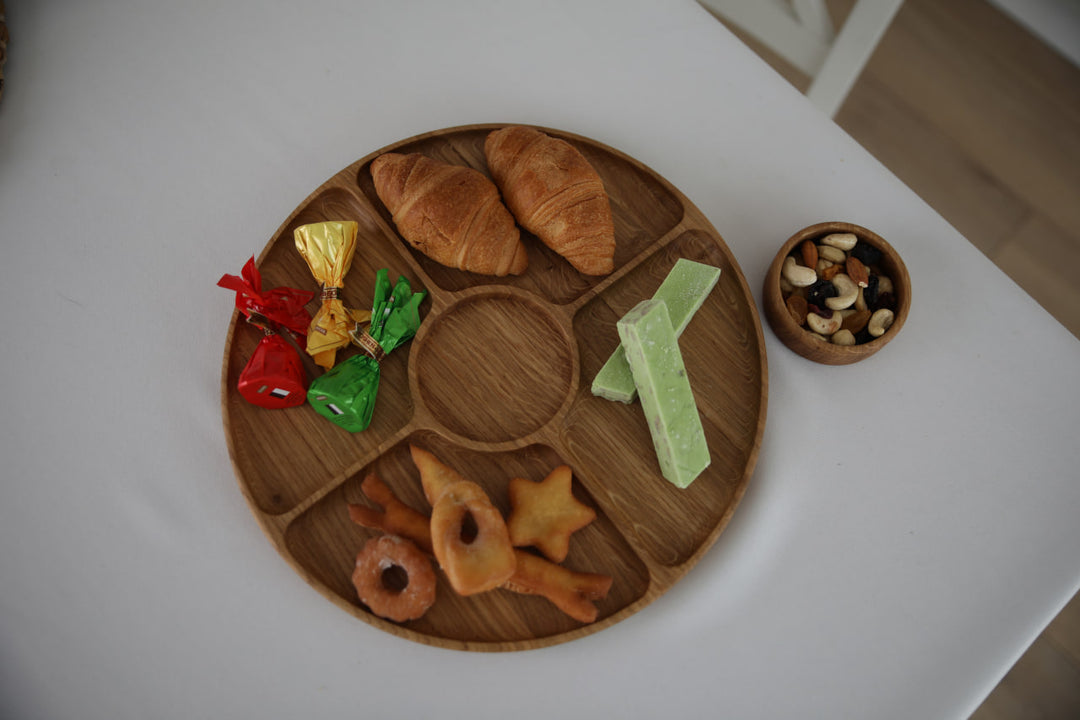 Round-wooden-serving-tray-with-compartments-handmade-platter-for-snacks-appetizers-and-charcuterie