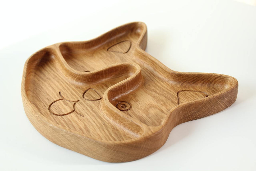 Durable-wooden-animal-plate-perfect-for-little-hands