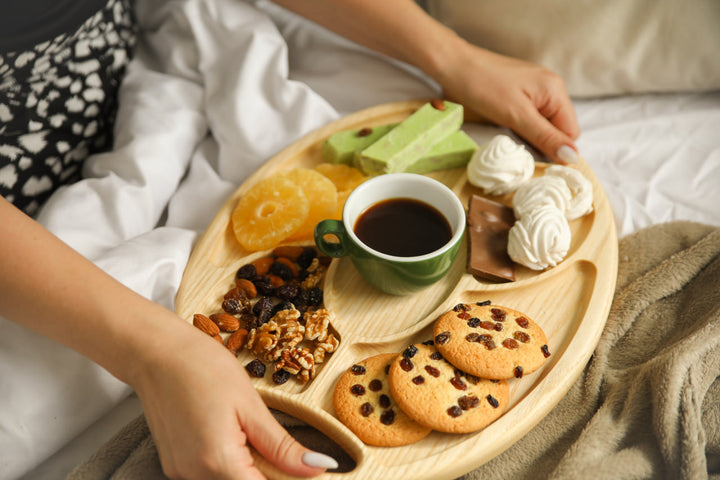 Natural-wood-serving-board-with-handles-eco-friendly-tray-for-food-presentation-and-party-serving