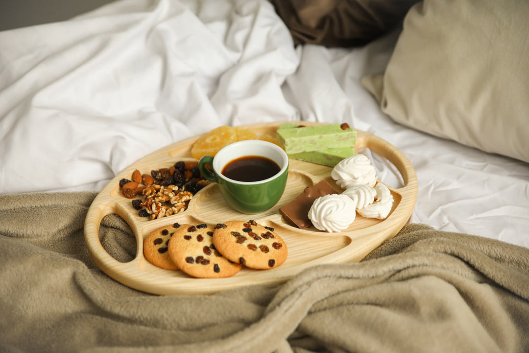 Natural-wood-serving-board-with-handles-eco-friendly-tray-for-food-presentation-and-party-serving