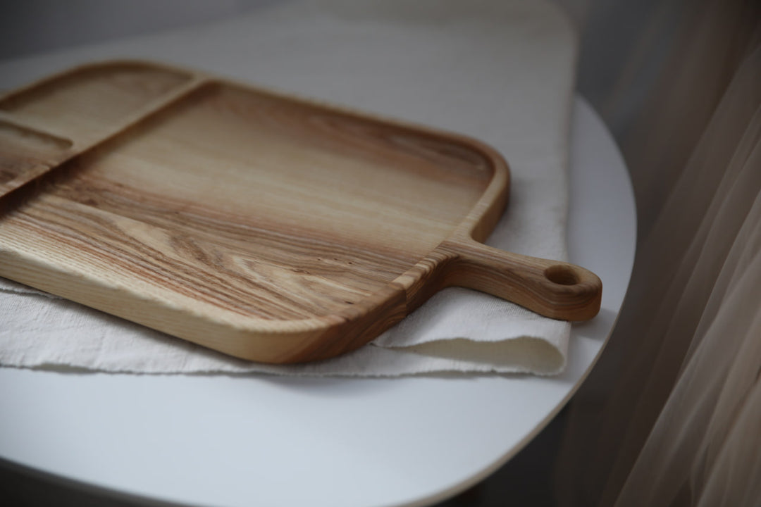 Handmade-oak-ash-wood-board-for-serving-meats