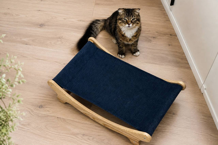 Space-saving-wall-mounted-cat-bed-for-small-spaces