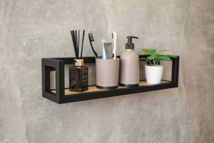 Rustic-Bathroom-Storage-perfect-for-a-cozy-organized-space