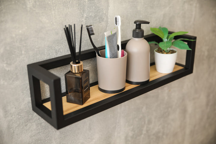 Rustic-Bathroom-Storage-perfect-for-a-cozy-organized-space