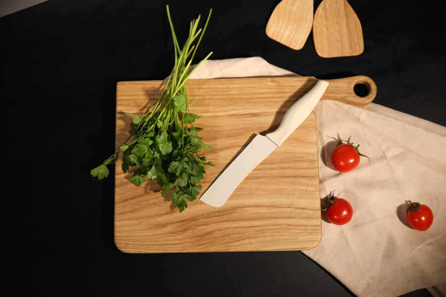 Large-ash-oak-cutting-board-professional-grade-kitchen-tool