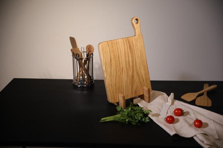 Large-ash-oak-cutting-board-professional-grade-kitchen-tool
