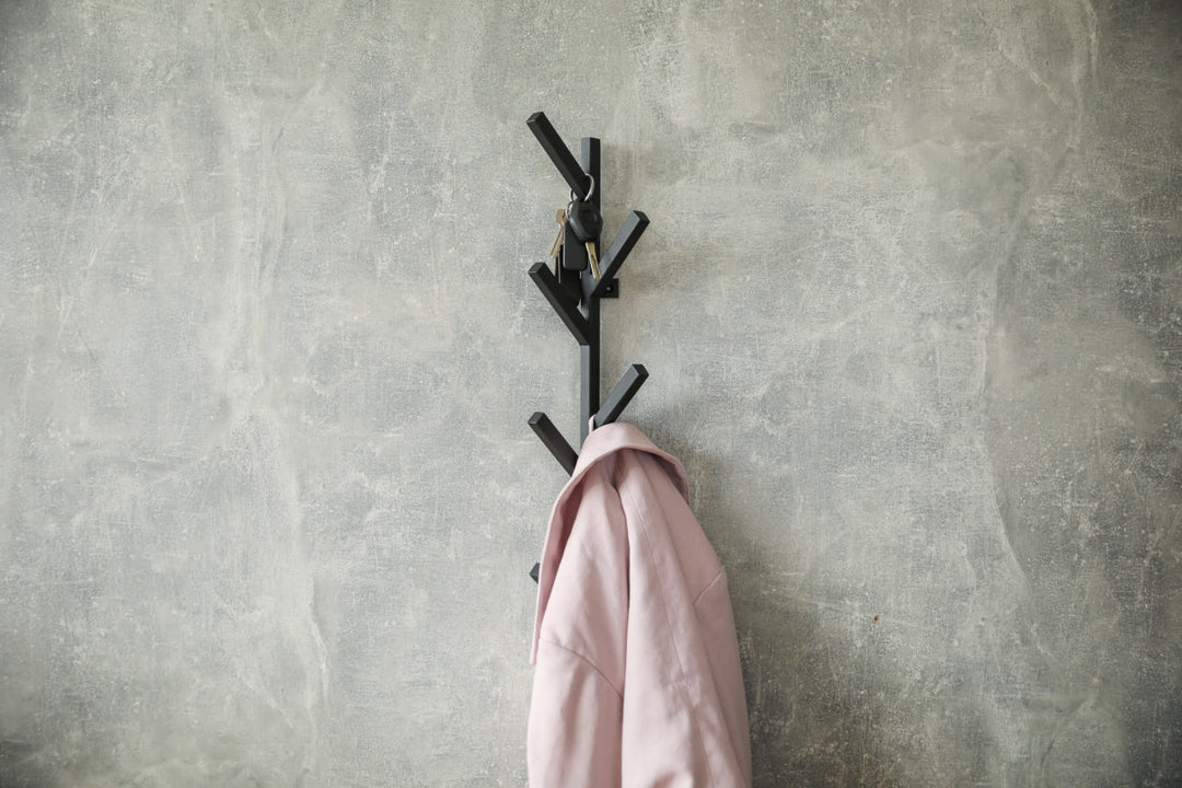 Modern-metal-wall-hook-rack-design-perfect-for-coats-keys-and-accessories