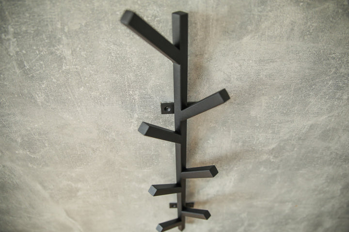 Modern-metal-wall-hook-rack-design-perfect-for-coats-keys-and-accessories