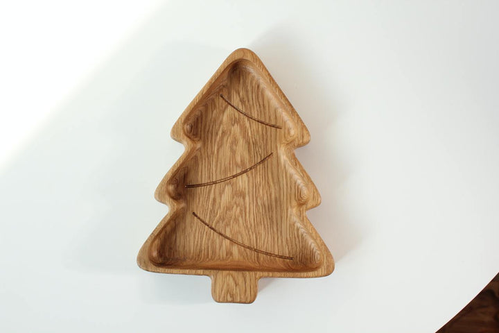 Durable-wooden-plate-perfect-for-little-hands