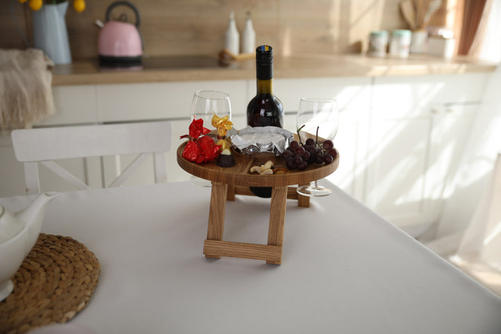 Foldable-wooden-table-for-wine-lovers