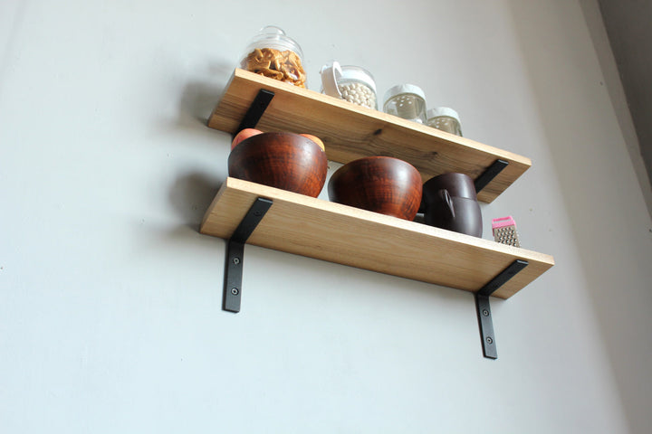Minimalist-Kitchen-Shelf-Wall-mounted-great-for-organizing-kitchen-essentials