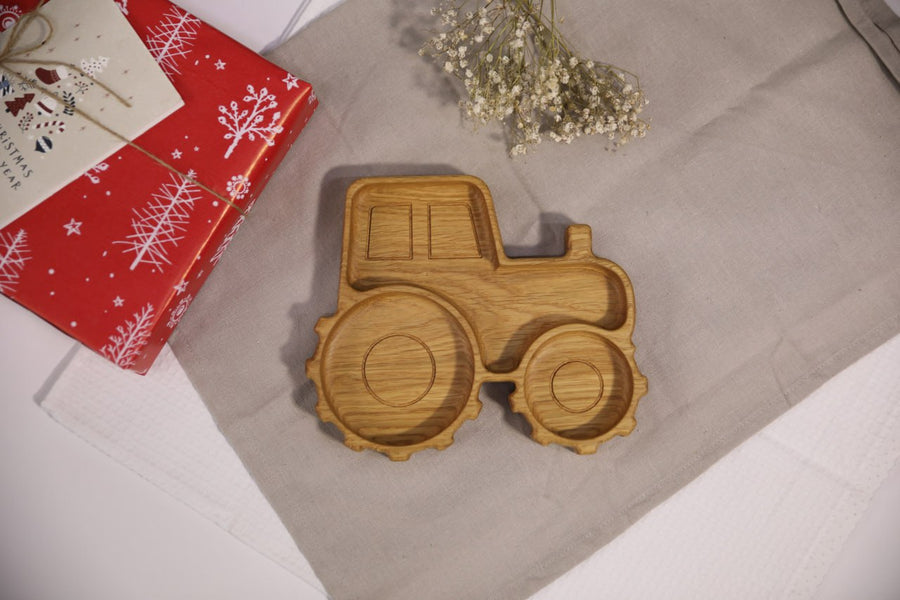 Durable-wooden-tableware-perfect-for-little-hands