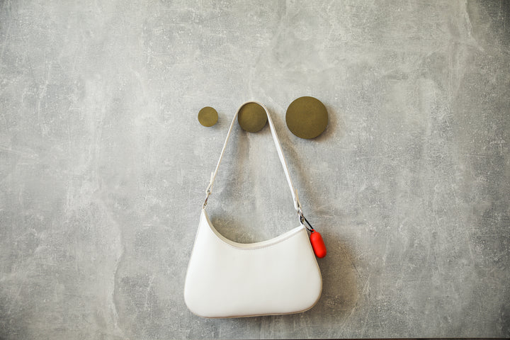 Modern-minimalist-metal-wall-hooks-perfect-for-home-or-office-use