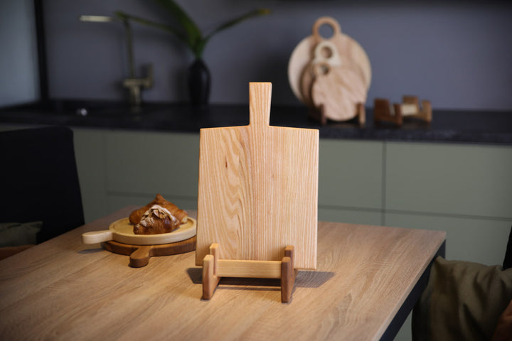Square Cutting Board – Solid Oak & Ash Wood for Kitchen