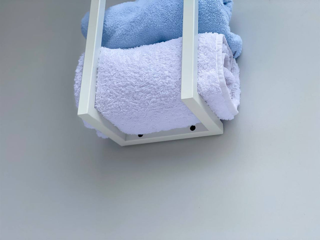 towel-rack-with-multiple-bars-for-hanging-towels-sturdy-metal-frame-modern-design-ideal-for-bathrooms